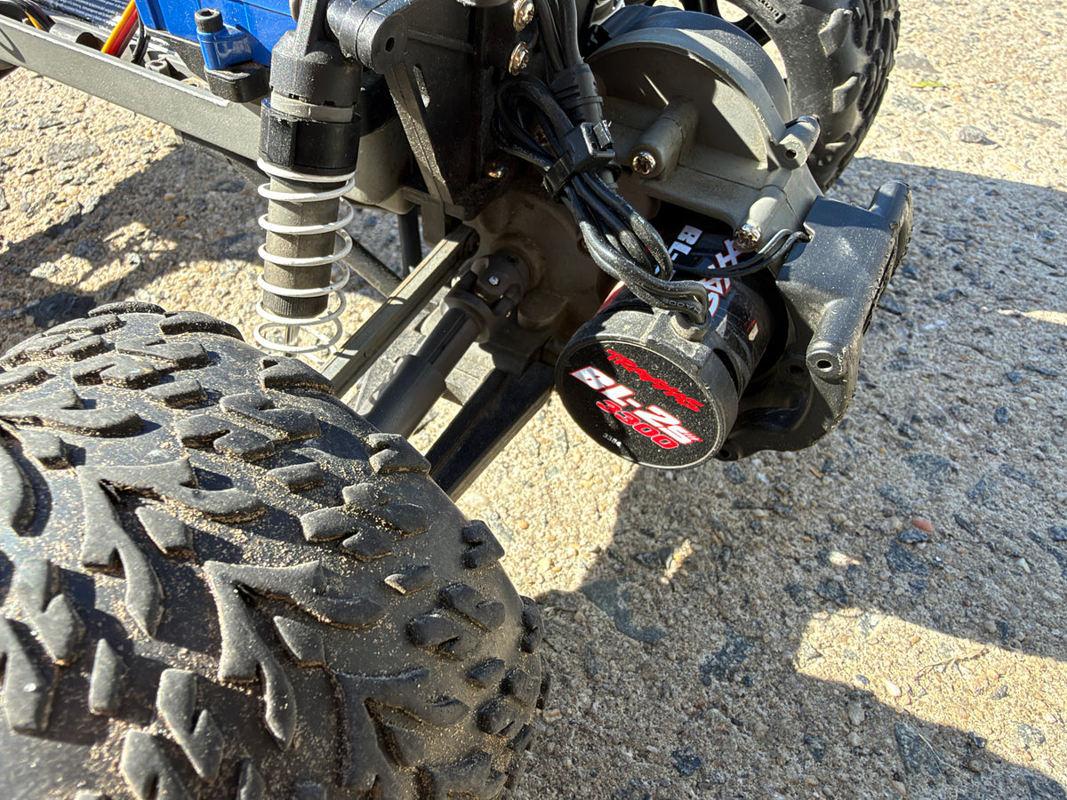 Used Stampede 2WD Brushless with upgrades