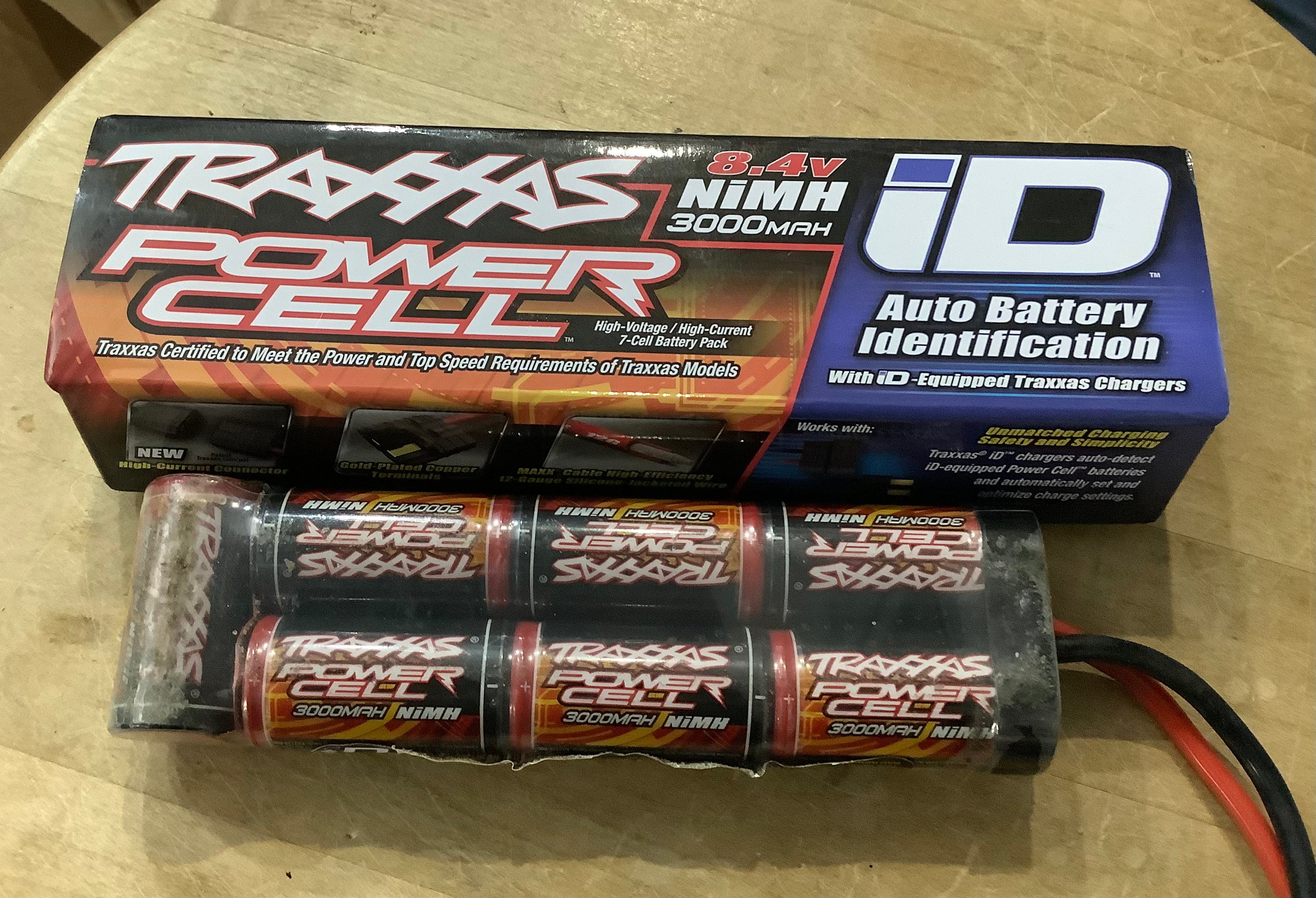 Lightly Used 7 Cell NIMH 3000MAH 8.4v Flat