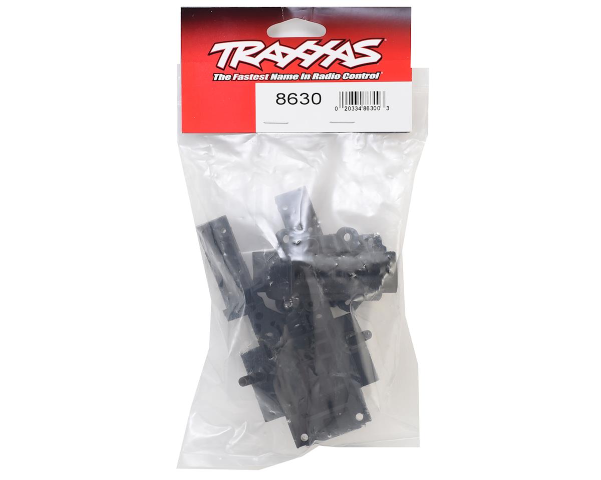 E-Revo VXL 2.0 Front Upper & Lower Bulkhead Set