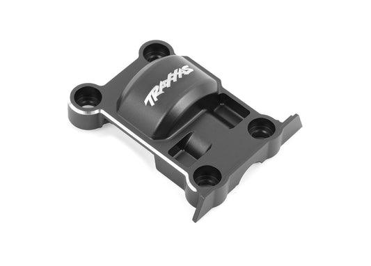 XMAXX/XRT GEAR COVER ALUM