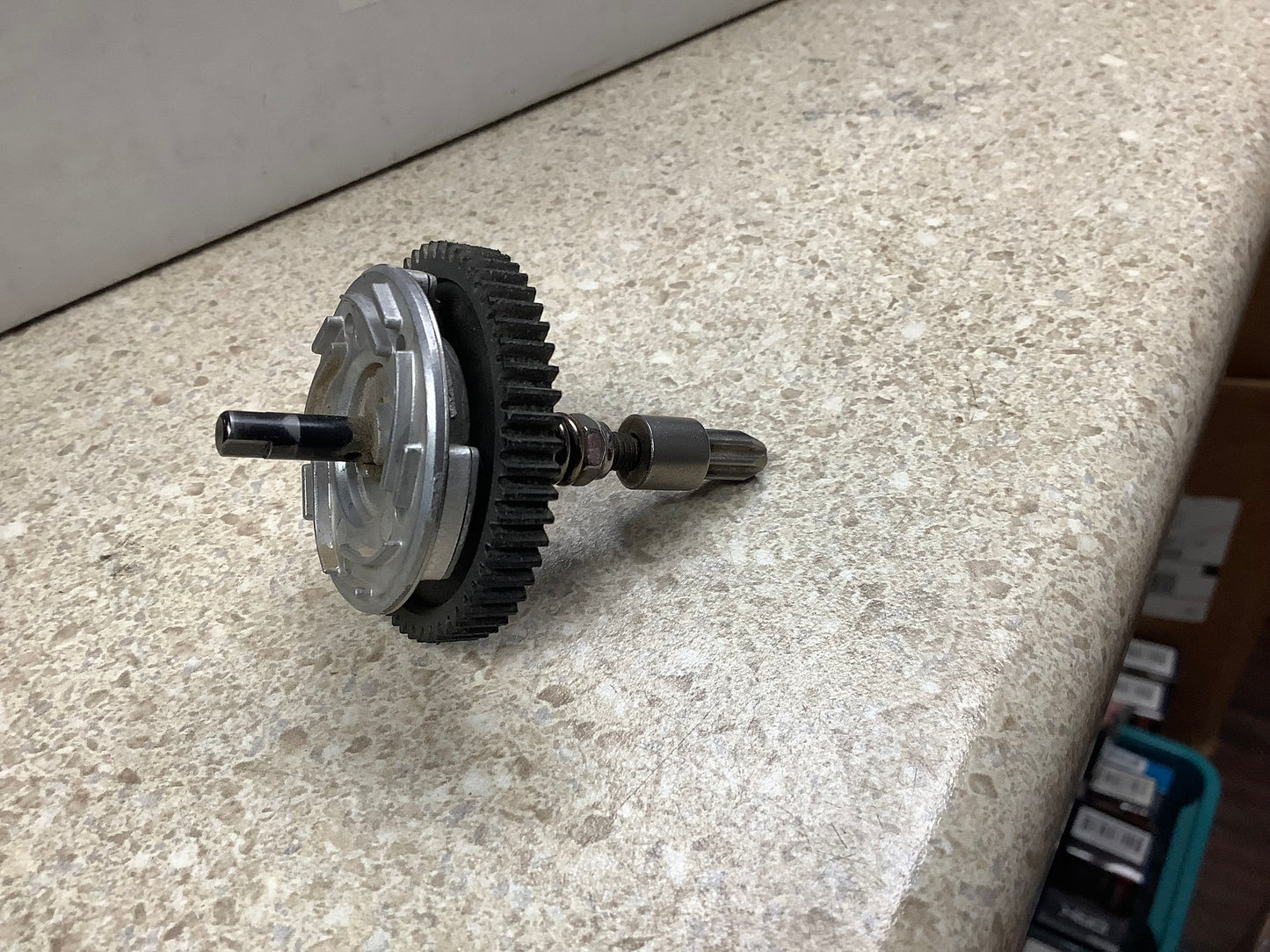 Slash 4WD Slipper Like New Open Box - Metal Pads