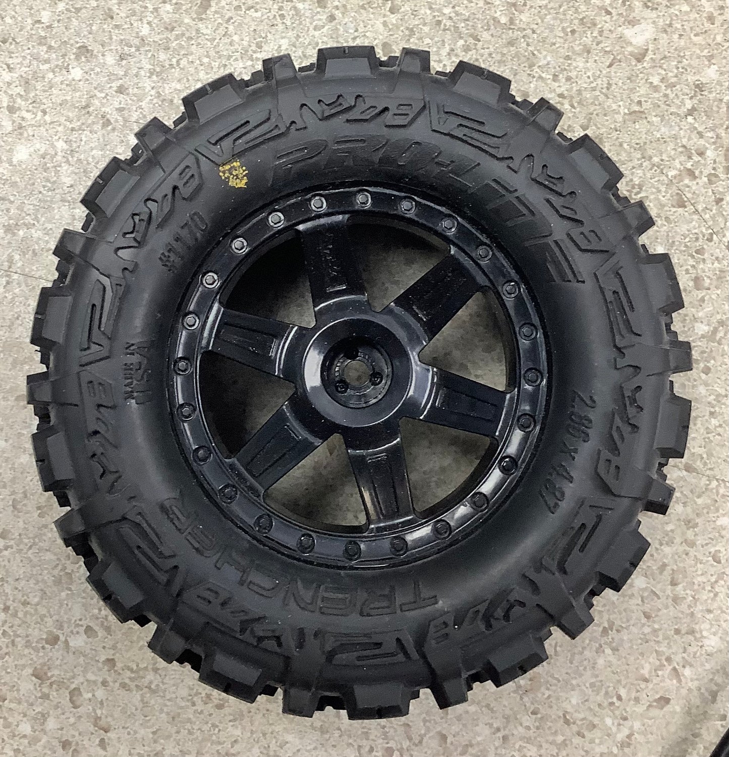 New Trencher 2.8 single tire