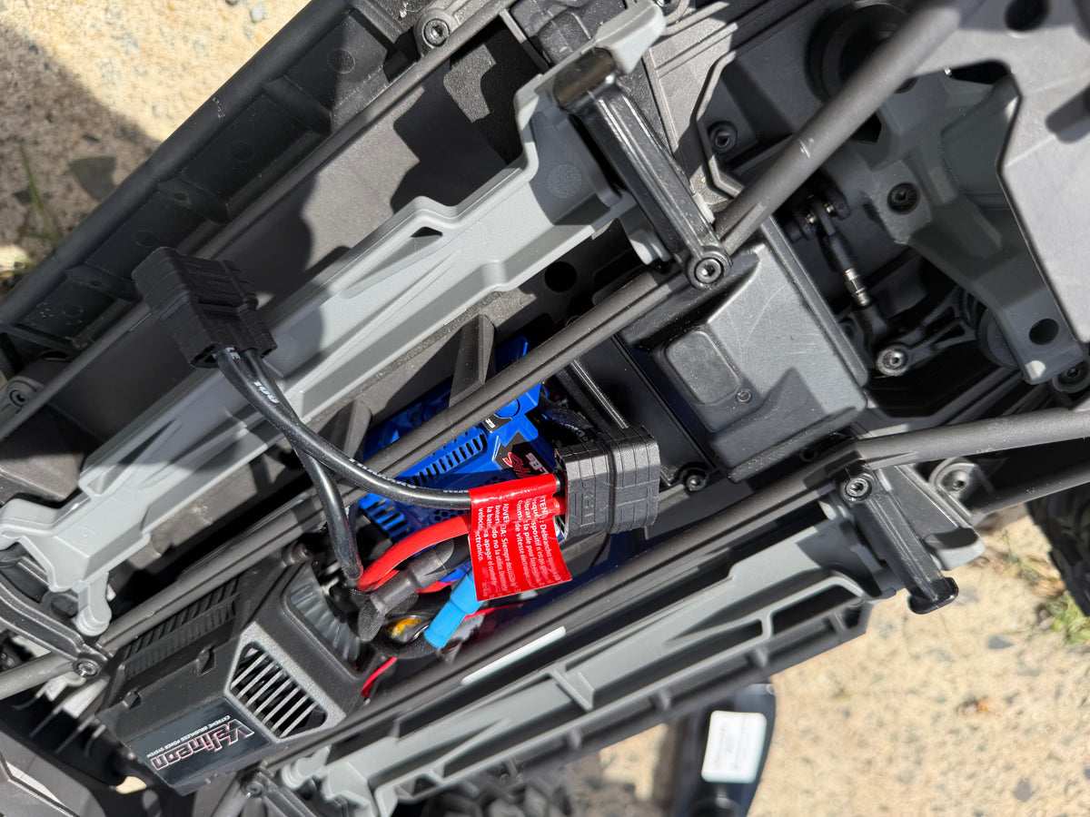 2026 Traxxas X-Maxx 8S Blue